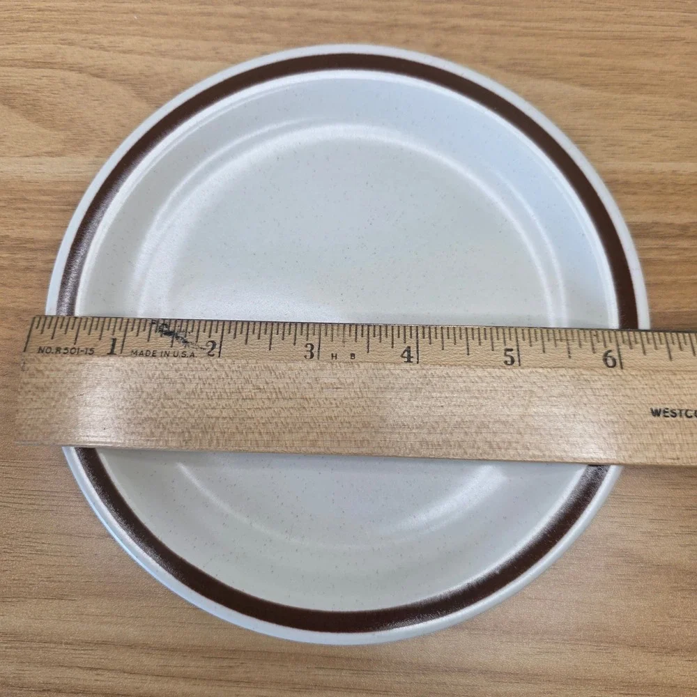 Vintage Woodhaven Collection Sandusky Bread And Butter Plates Set of 4 6.25